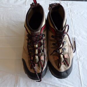 Men's Beige and Black Hiking Shoes with Red Accents